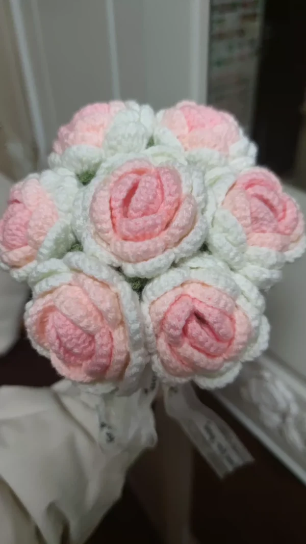 Rose crochet piece