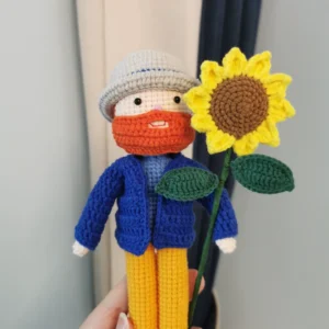 Van Gogh crochet doll finished product